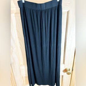 Loft Black Pull On Maxi Skirt Black Rayon Women's Size Medium Flowy